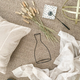 Minimal Line Vase - Peony Black