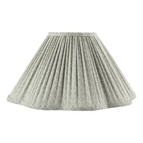Longcroft Scalloped Shade In 30cm