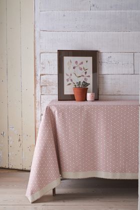 Sana Raspberry Linen Union