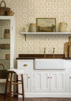 Cottage Ditsy Stripe Wallpaper in Chartreuse Colourway