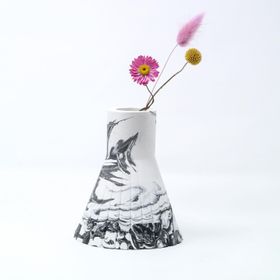 Barbican Vase/ Marble
