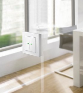 JUNG HOME Taster batterieversorgt