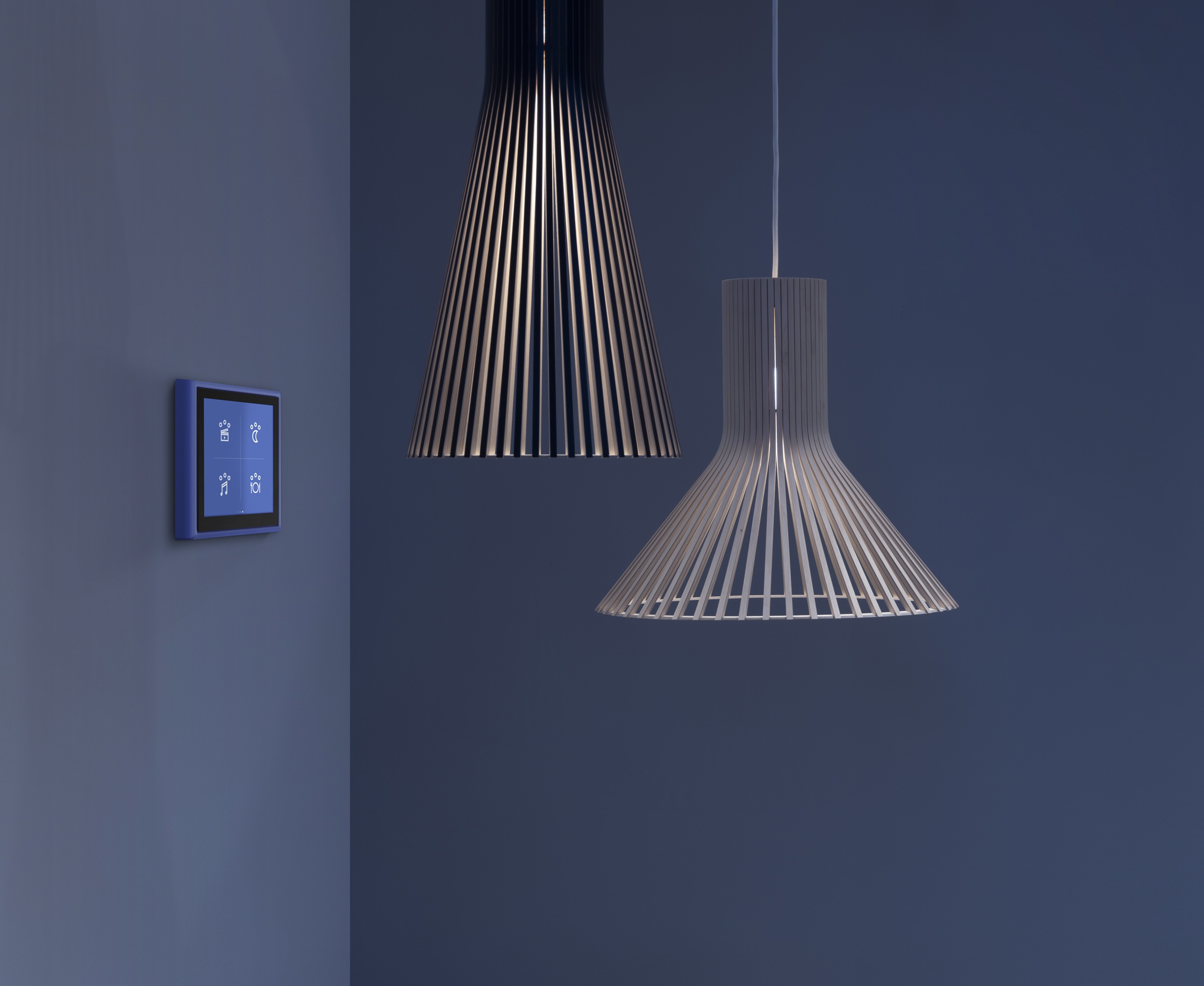 JUNG AMBI PH Designpost AGR9740 LS990 LSTOUCH LC253 V2 Left