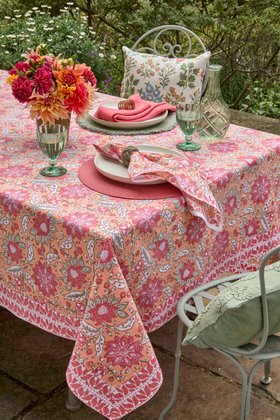 Beatrice Table Mid Res