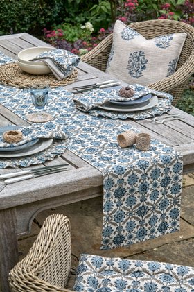 Kelmscott Runner, Seatpad & Ruffle Placemats