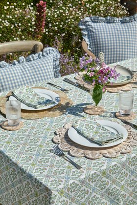 Trellis and blue Gingham tablescape