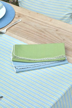 Scalloped napkins sky/apple