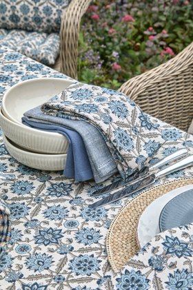 Walton & Co kelmscott