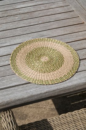 Salsa circular seagrass mat green