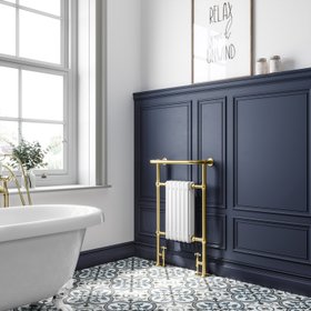 Bathroom Mountain Gibraltar Medium Brushed Brass Traditional Heated Towel Radiator (With Overhanging Rail)