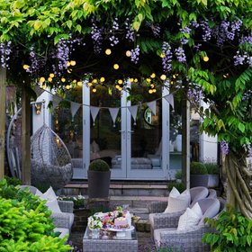 Spring Picnic With Festoon Lighting