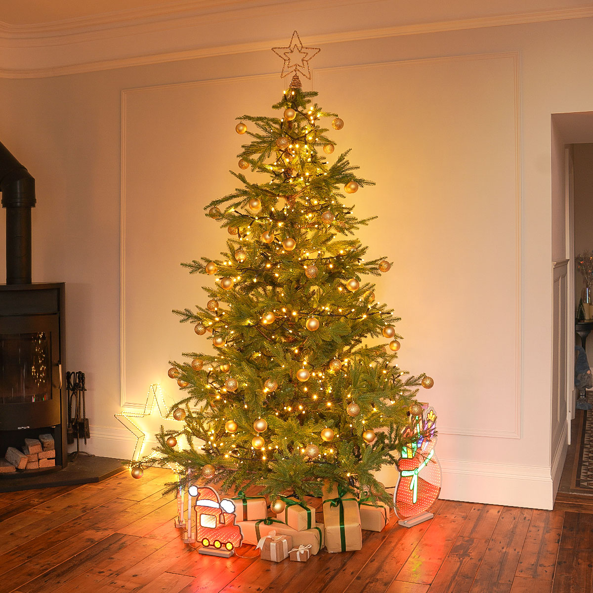 Warm White Christmas Tree