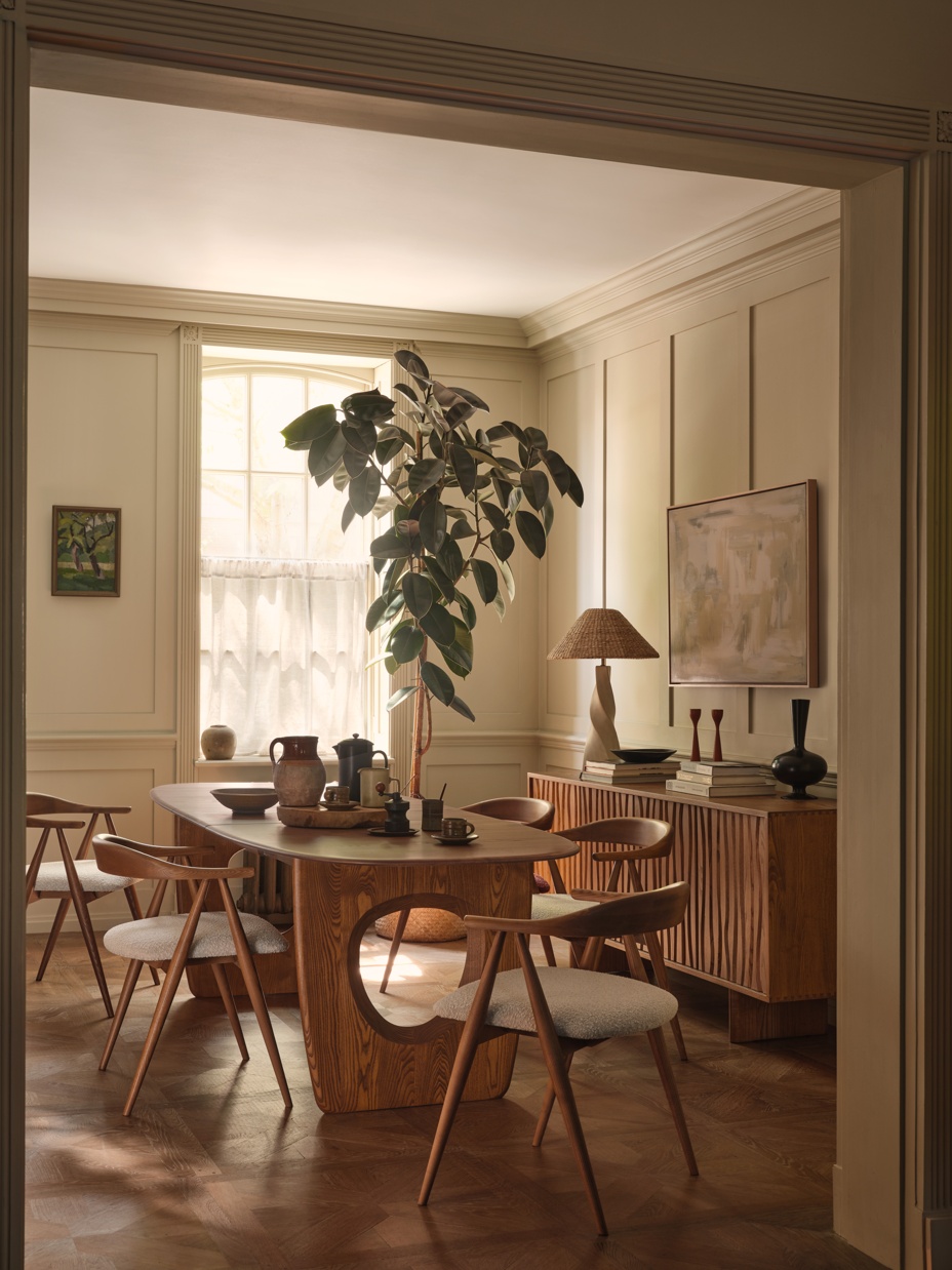ercol Highmoor Extending Dining Table with Lugo Dining Armchairs and ercol Assendon Large sideboard