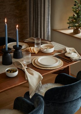 XMAS26 LB Alpine Cabin Dining Main Cameo 5 A4 Portrait