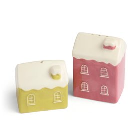 Ceramic house salt and pepper shaker