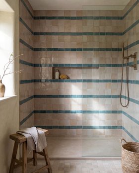 Journeyman Pelt & Petrol Half Tile