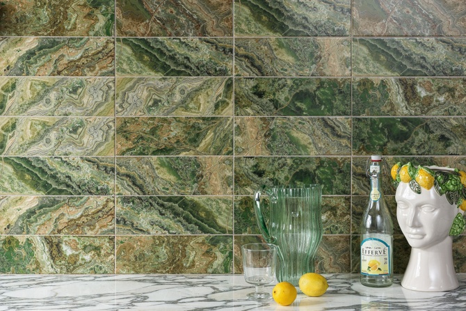 Strata Green 10 x 30cm