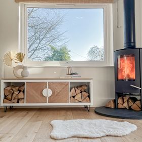 ROTHLEY MATT BLACK 100 HAIRPIN LEGS - image by @our_bears_home