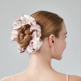 Silk Scrunchie – Pink Oversize | Blossom