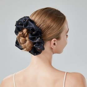 Silk Scrunchie – Black Oversize | Star & Moon