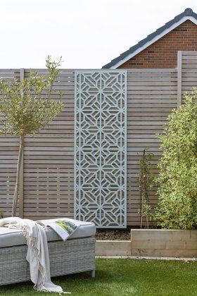 Green Bahia Tile Decorative Garden Screen - 1.8m x 0.6m