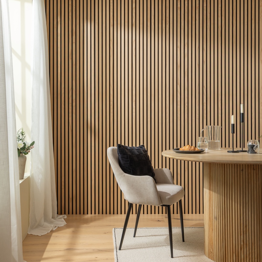 SlatWall Grand Acoustic Crown Chestnut Panel