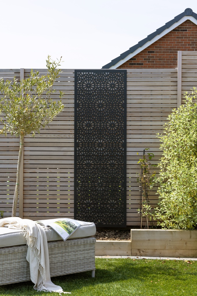Black Porto Tile Decorative Garden Screen - 1.8m x 0.6m