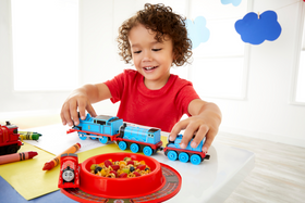 Red Thomas James Plate