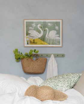 Cozy Vintage Art Styling