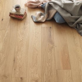 Harlech Rustic Oak Brushed and Lacquered Light Plank