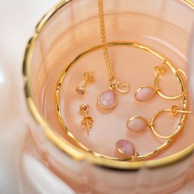 PINK OPAL CHARM NECKLACE | GOLD / OCTOBER