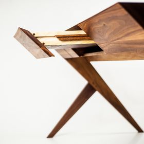LOCUST desk designed by Alexandre Caldas