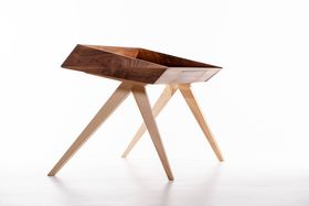 WOW Desk , designed by Alexandre Caldas for AROUNDtheTREE