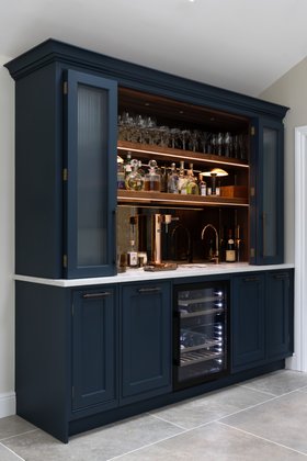 Searle & Taylor - Classic Bespoke Shaker Home Bar