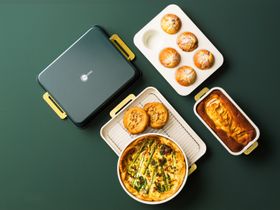GreenPan NEW Reserve Bakeware in Pine Green , RRP £129.