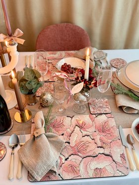 Amaryllis Rilona Large Placemat Nina D Scandinavian Christmas Table
