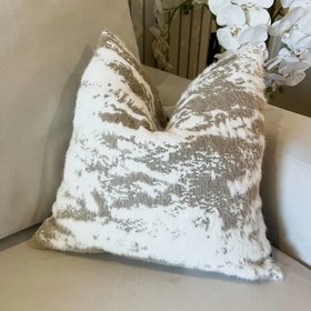 Comallo Faux Fur Neutral Two Toned Cushion