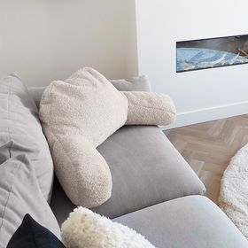 Snug Reading Pillow - Oat