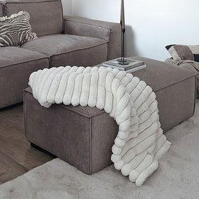 Serenity Ribbed Faux Fur Blanket - Ivory