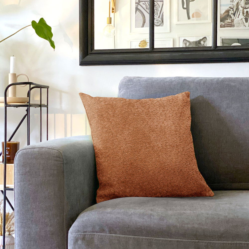 Snug Cushion - Rust