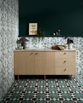 Ca' Pietra Silk Screen Lantau Bamboo Smoke Green & Victorian Style™ Finchley Forest Green