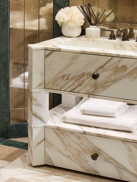Ca' Pietra at WOW!house 2025 - Samuel Heath Bathroom