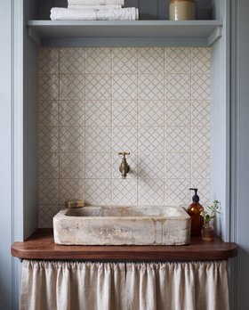 Ca' Pietra Studio Sanderson Rye Pottery Blue