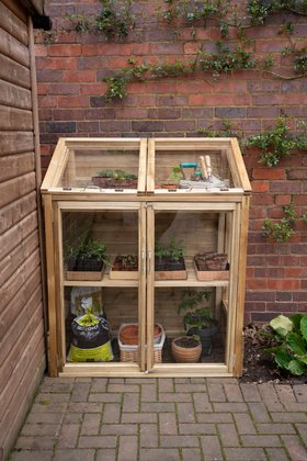 Mini Greenhouse