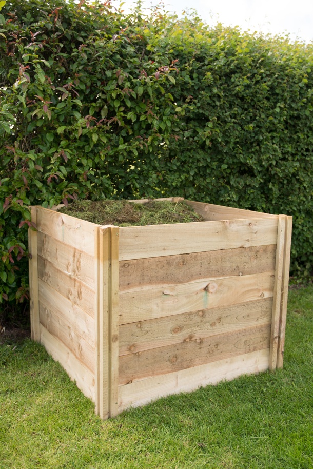 Slot Down Compost Bin