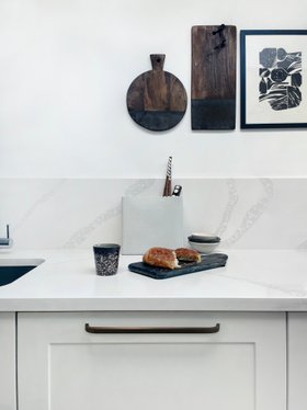 Brass Curved Cabinet Handles in Bronze