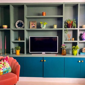 Solid Brass Hexagonal Door Knobs in Antique Gold - (Image Credit:  @Notting.Hiller)