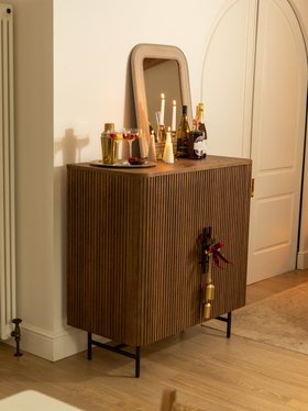 Ashfield Ribbed Bar Unit