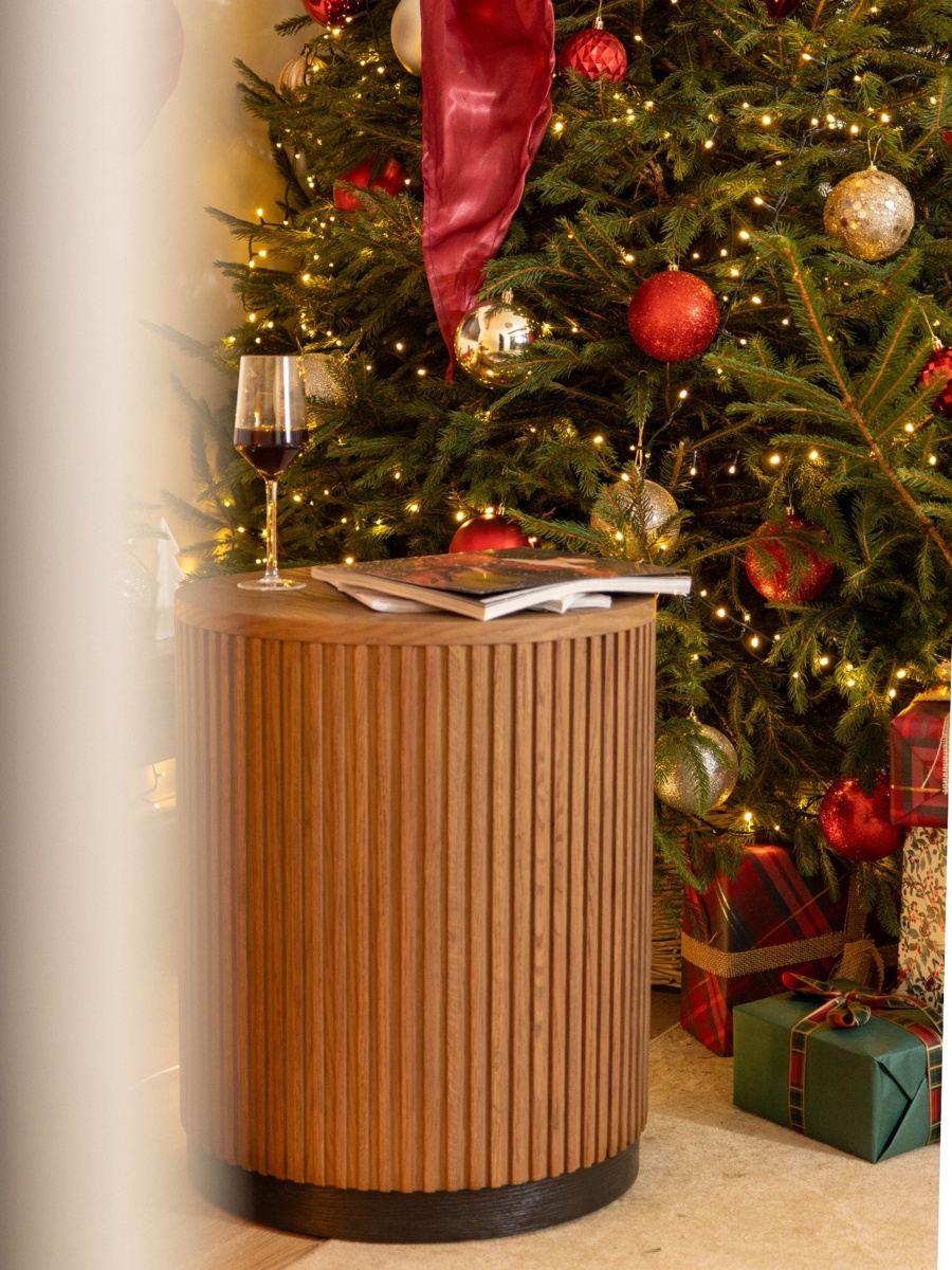 Ashfield Ribbed Side Table in Weathered