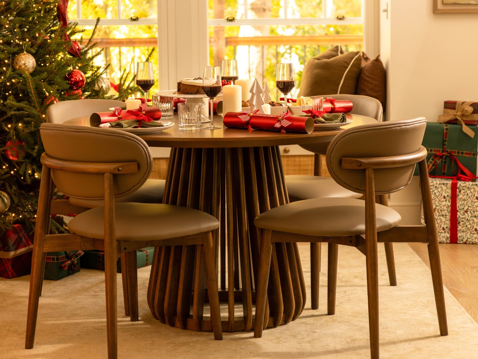 Darcy Round Dining Table in Walnut